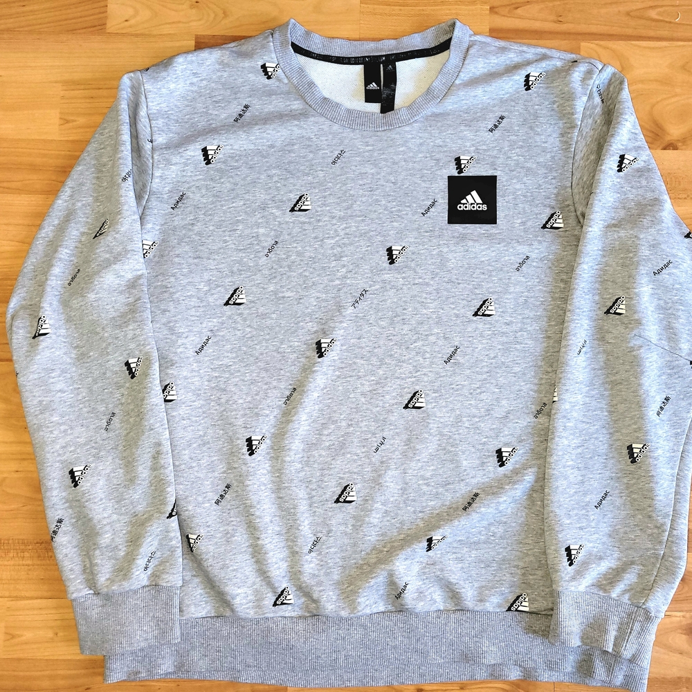 Adidas Original Men's 2XL AOP All Over Logo Gray Crewneck Longsleeve Sweater